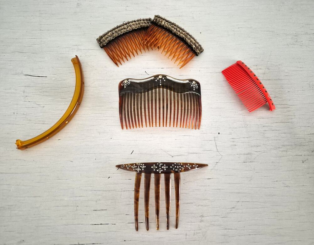 Vintage Hair Comb and Barrette Lot of 6